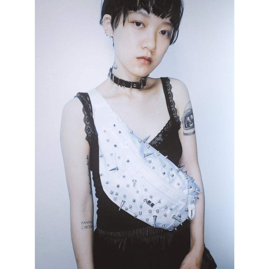 小悪魔 STUDDED WAIST BAG