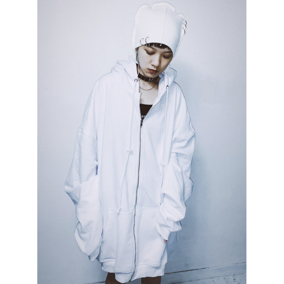 PIERCED KNIT CAP