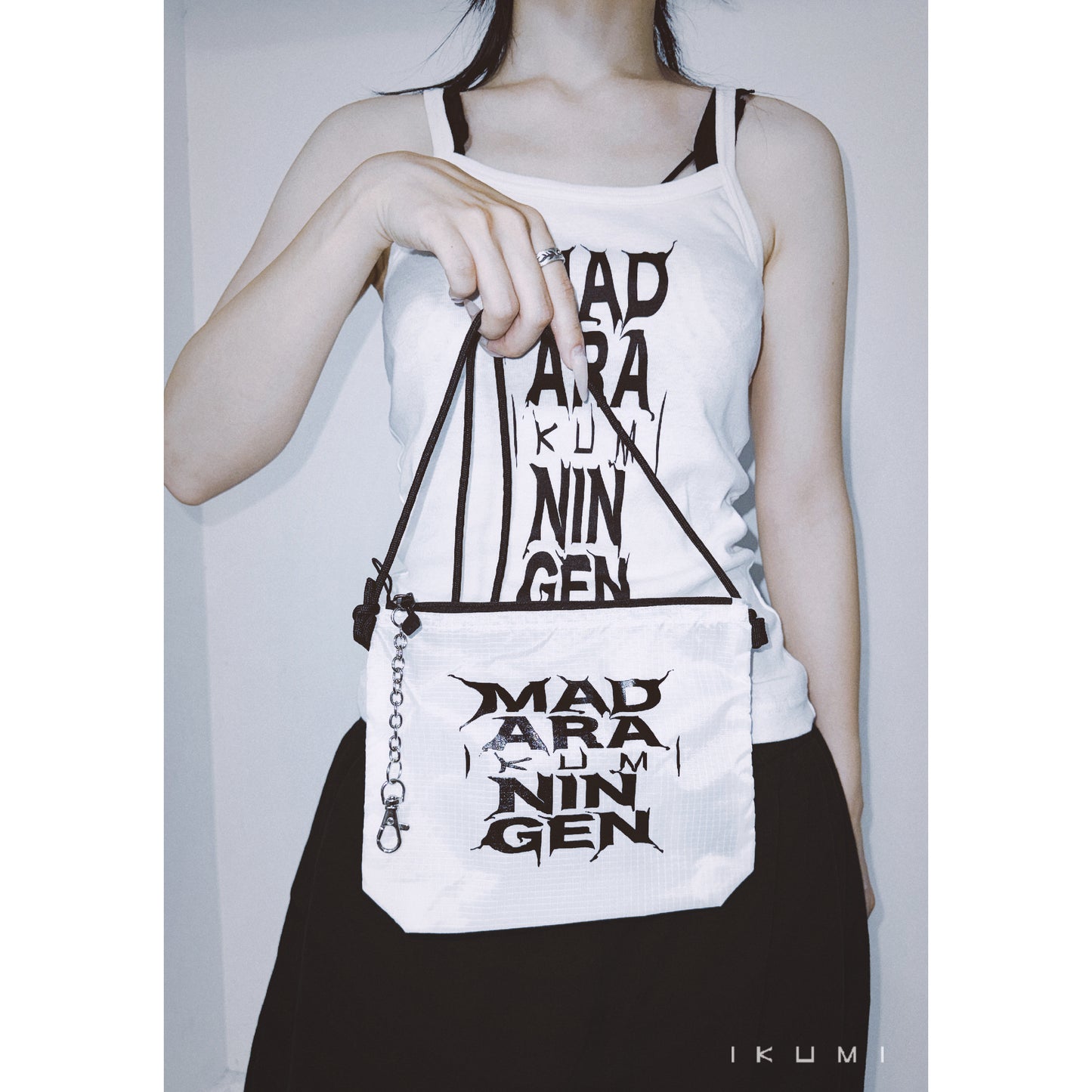 IKUMI×MADARANINGEN MINI BAG