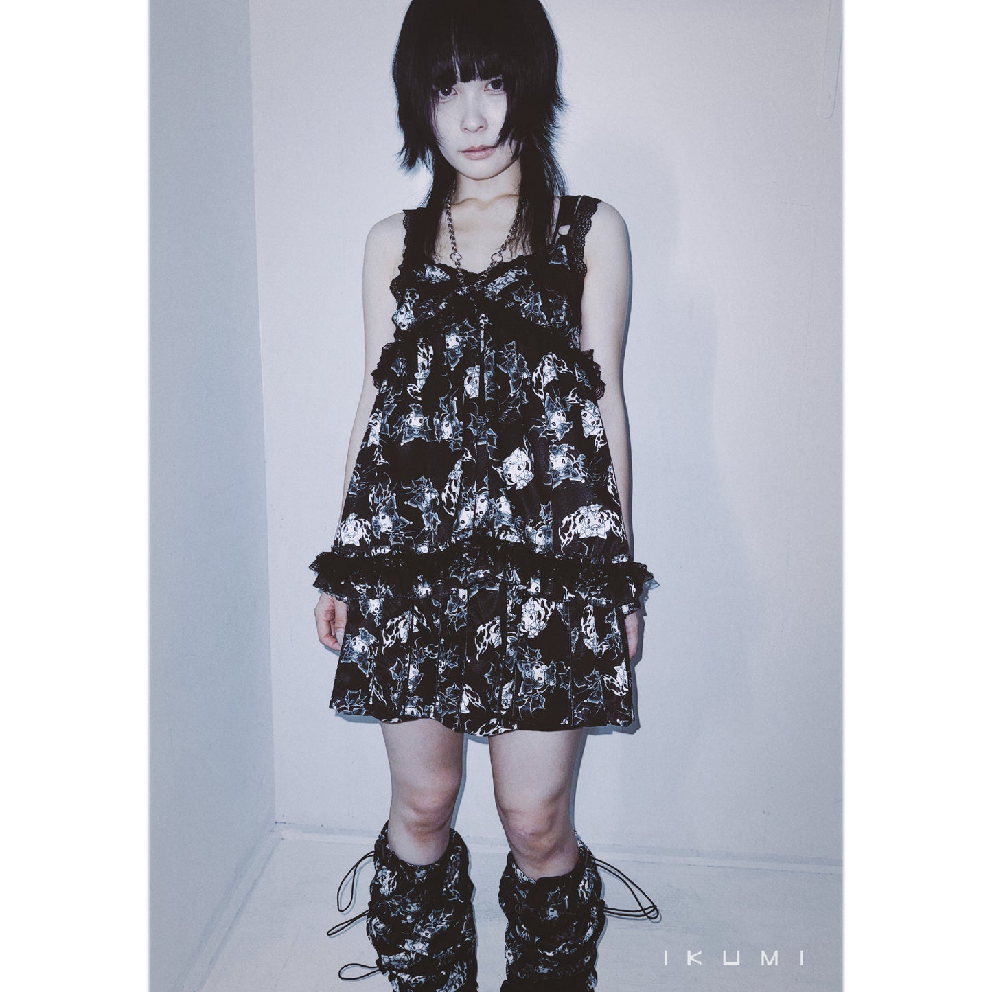KUROMI×IKUMI MINI SKIRT