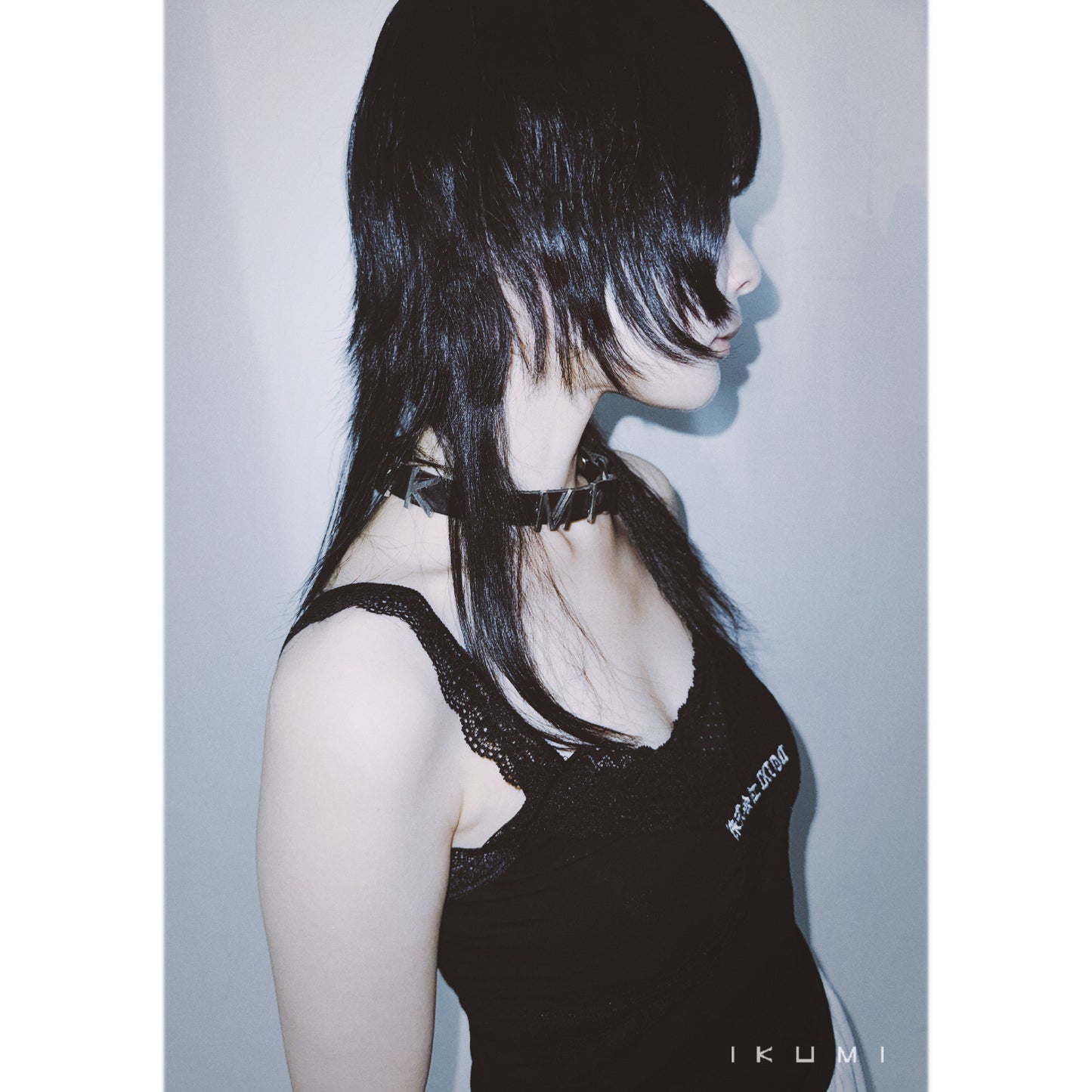 IKUMI LEATHER CHOKER