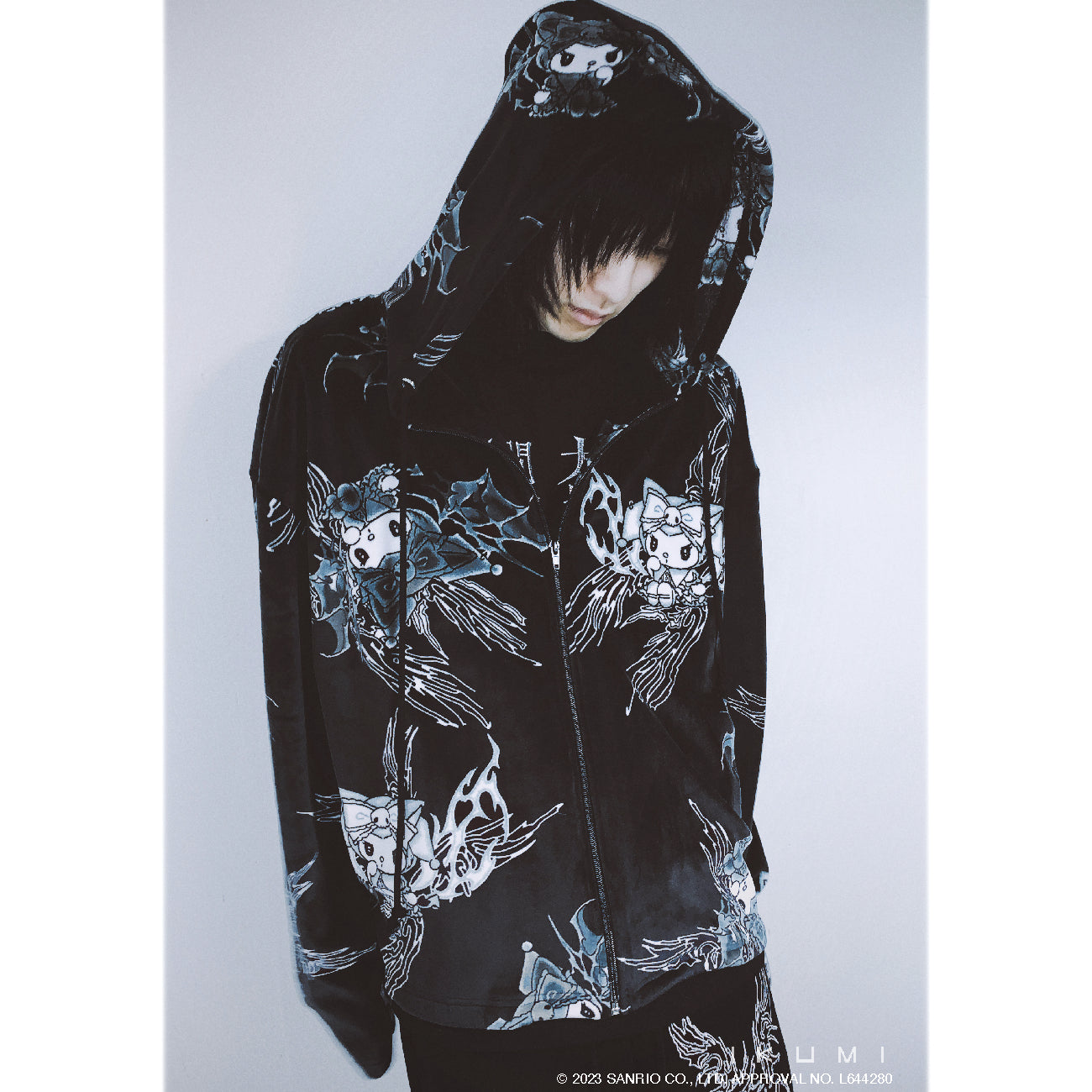 KUROMI×IKUMI FREECE HOODIE