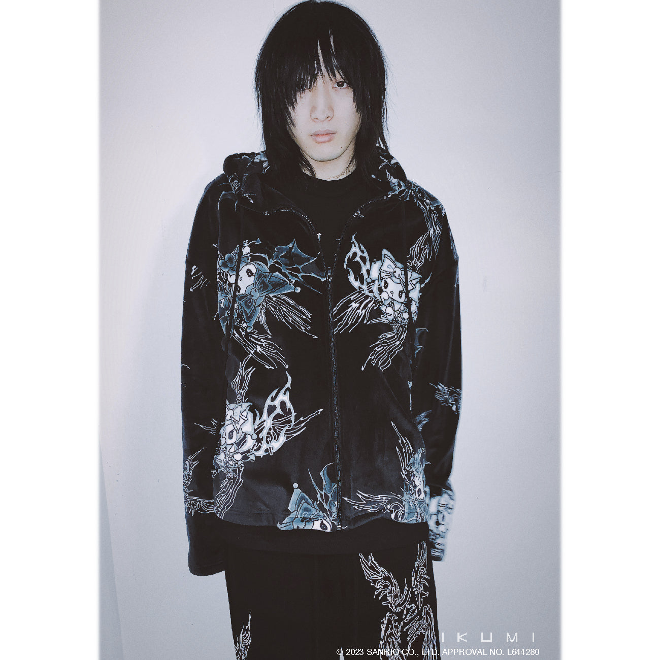 KUROMI×IKUMI FREECE HOODIE