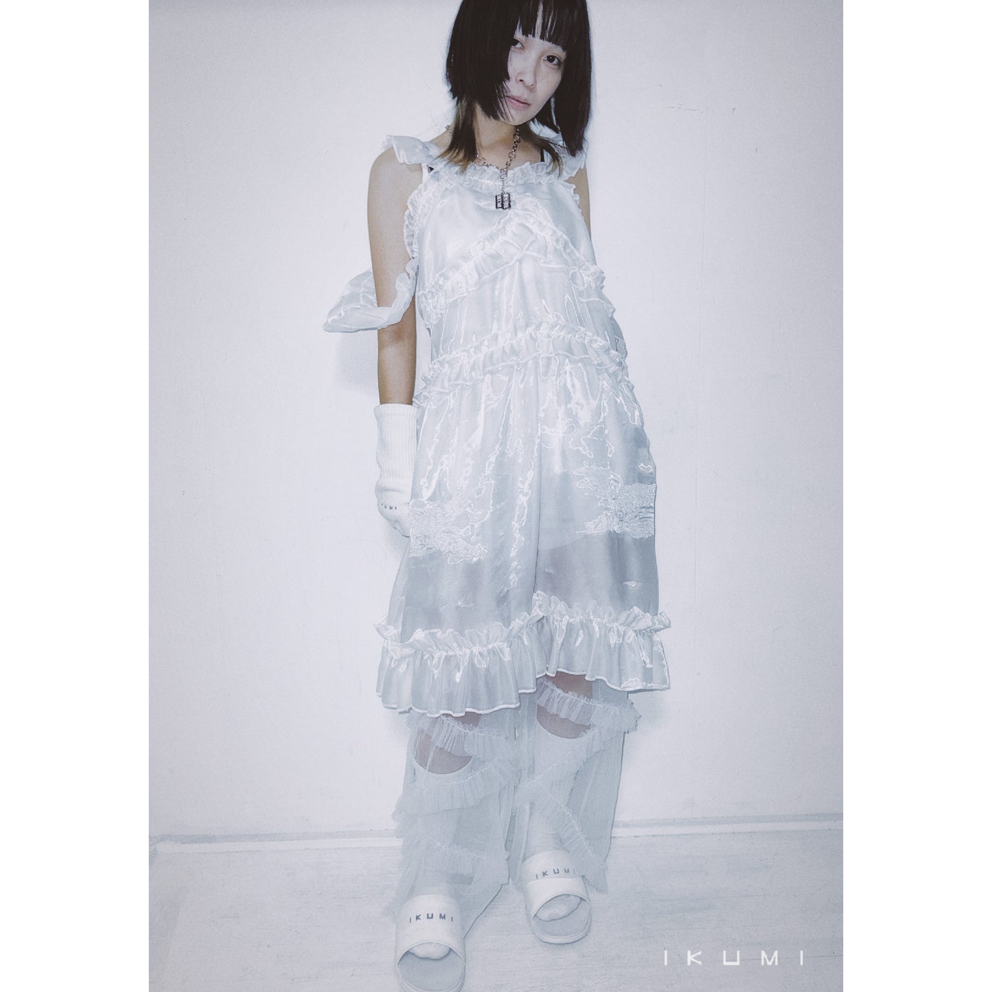 OFF SHOULDER SMOKE DRESS