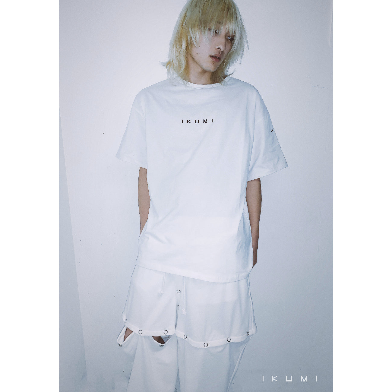 IKUMI BICOLOR LOGO T