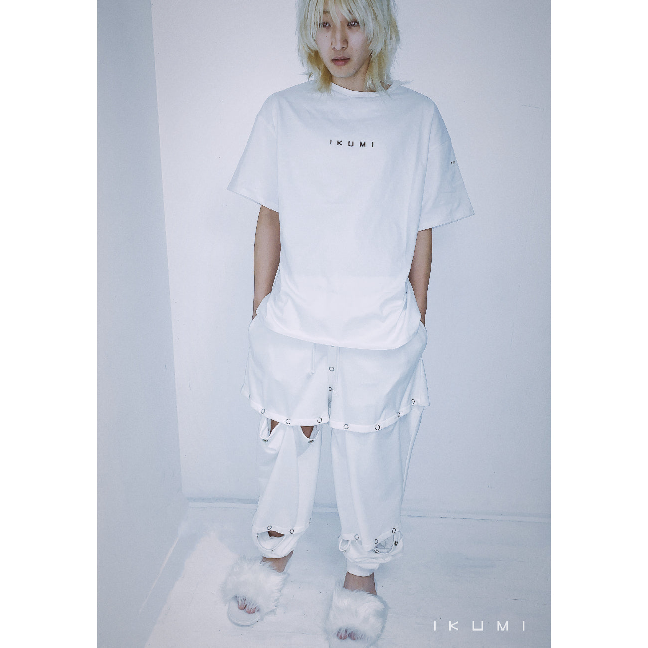 IKUMI BICOLOR LOGO T