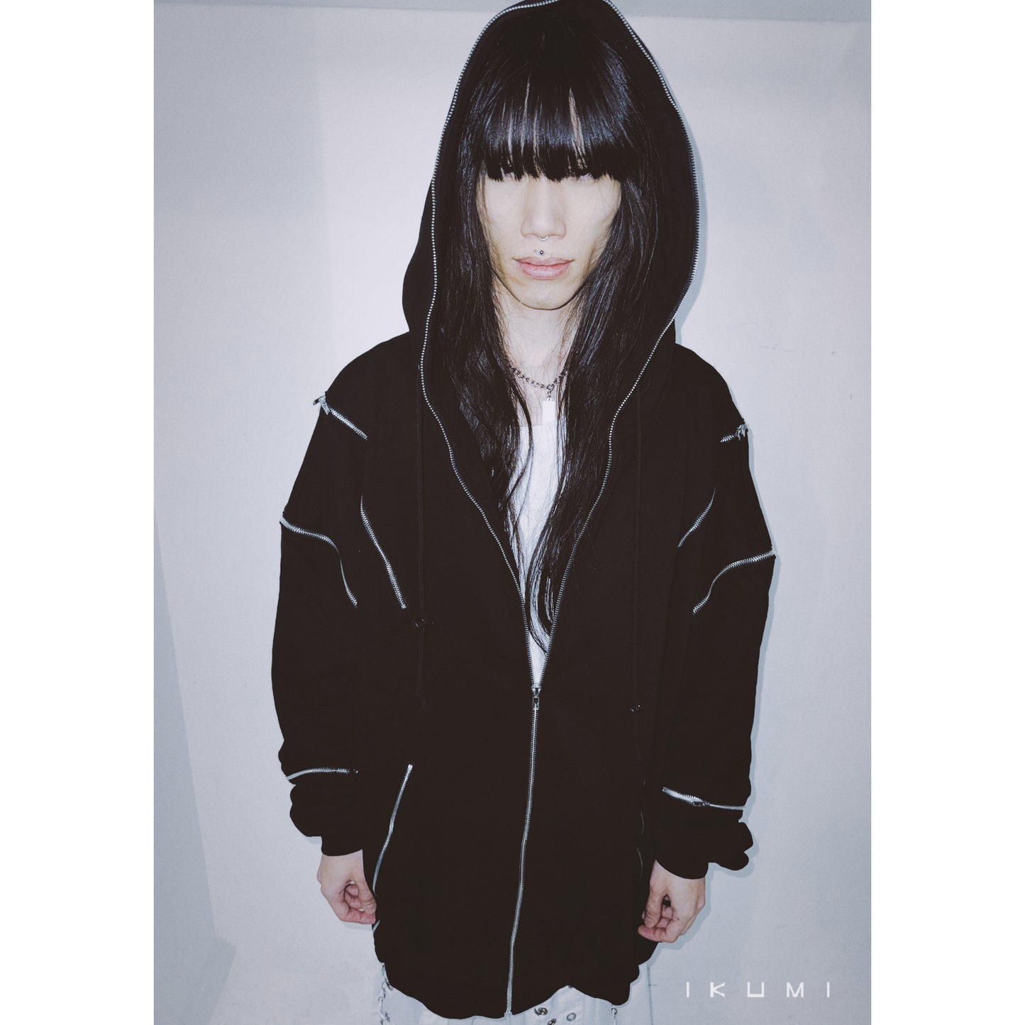 BIG ZIPS HOODIE