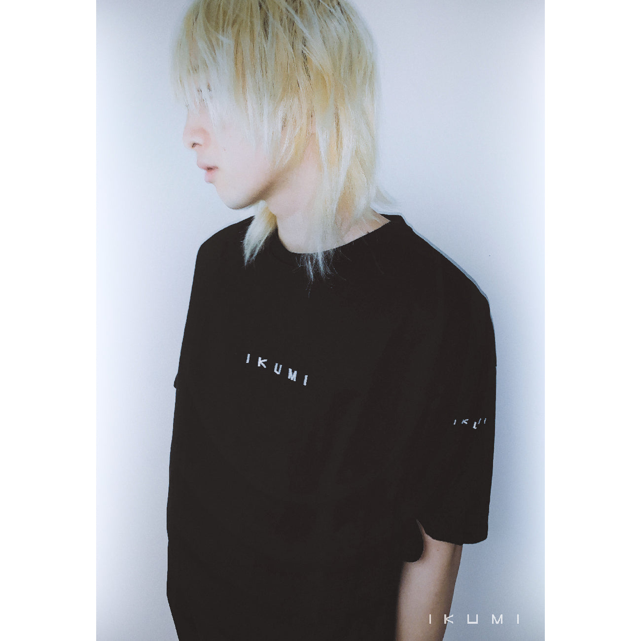 IKUMI BICOLOR LOGO T