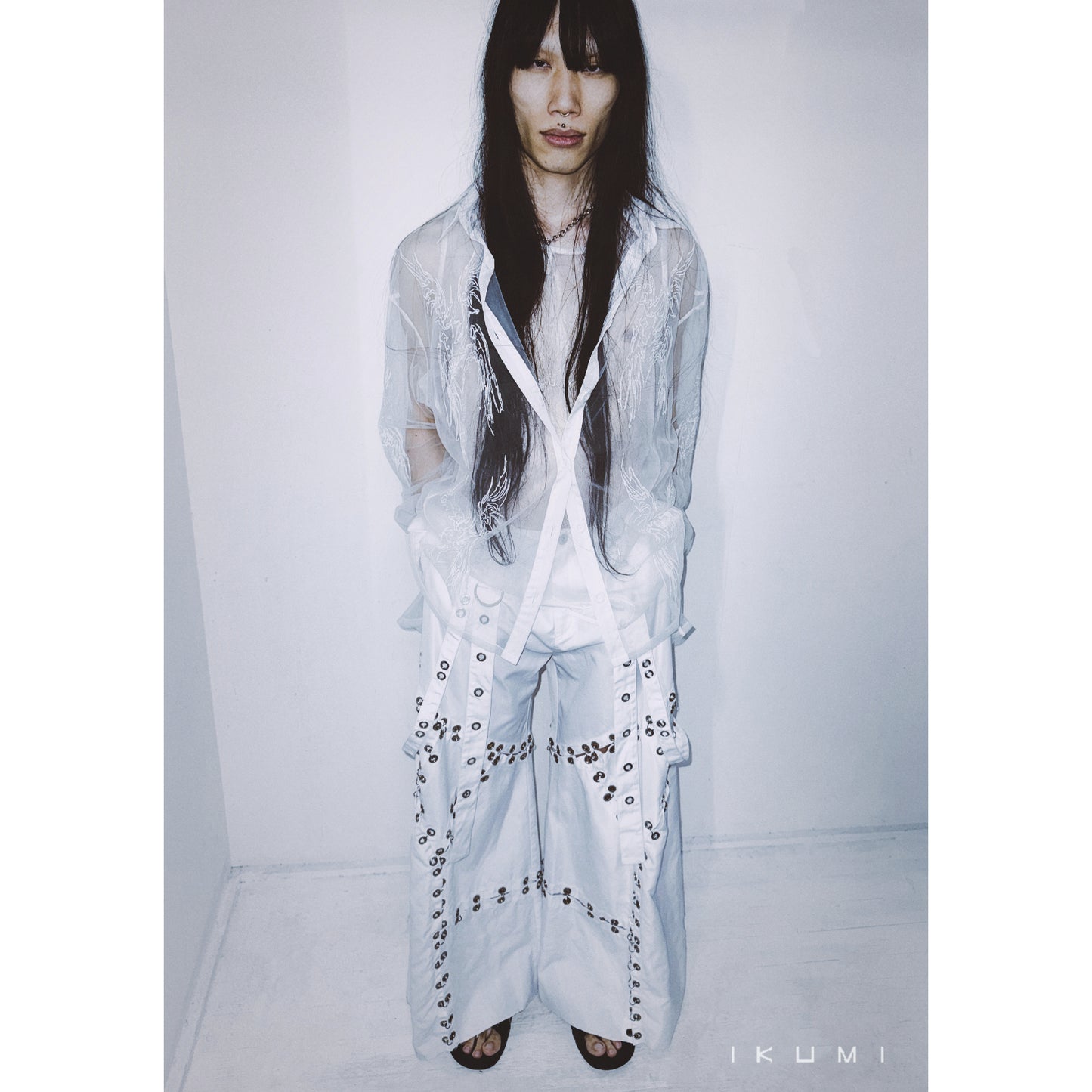 PIERCED LONG PANTS