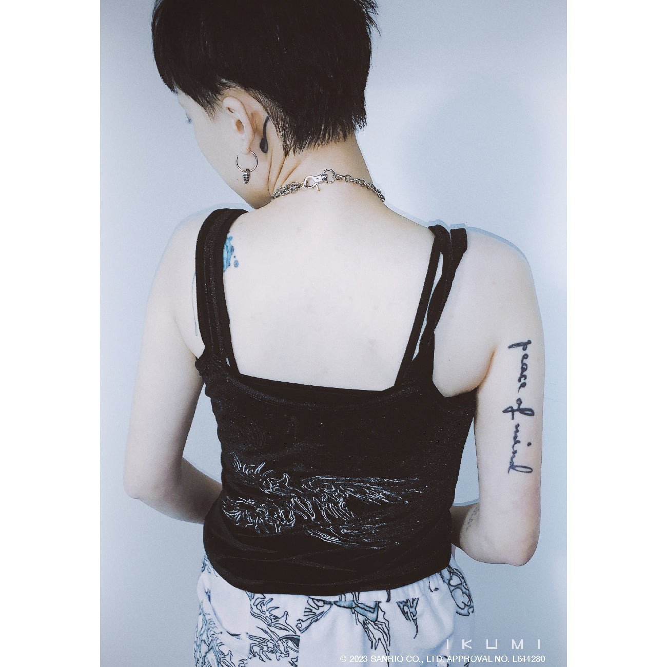 KUROMI×IKUMI PIERCED CAMISOLE