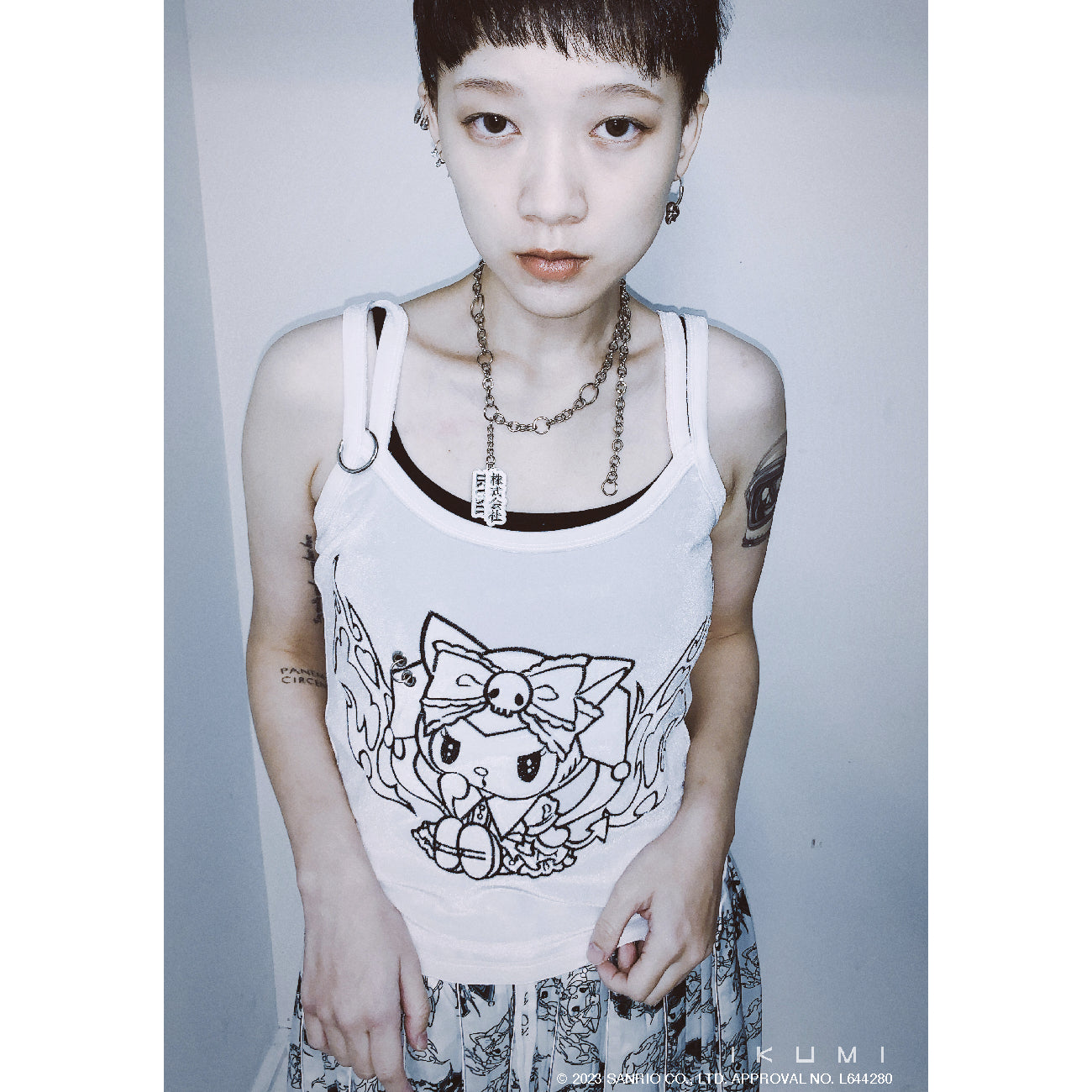 KUROMI×IKUMI PIERCED CAMISOLE