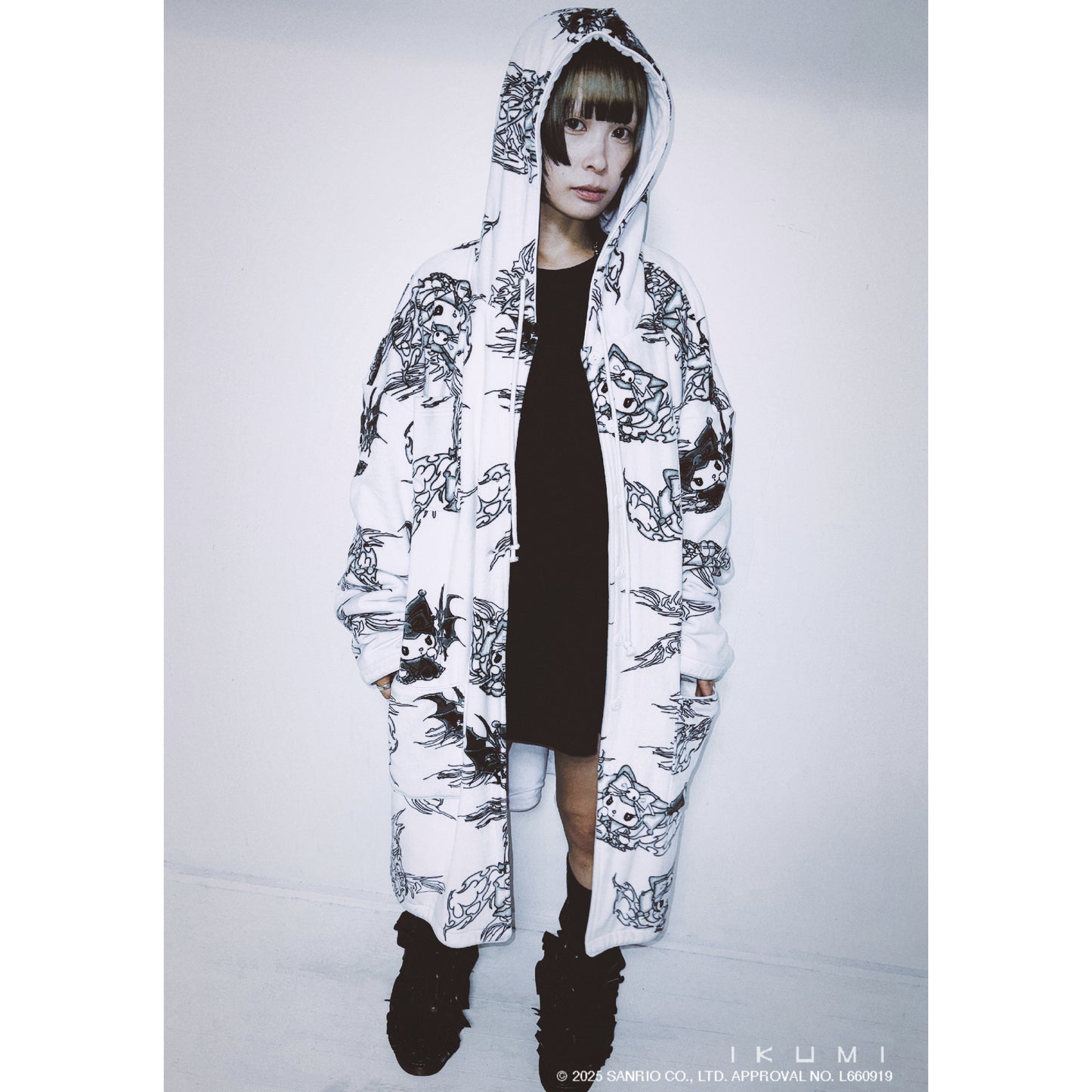 KUROMI×IKUMI FREECE REVERSIBLE GOWN