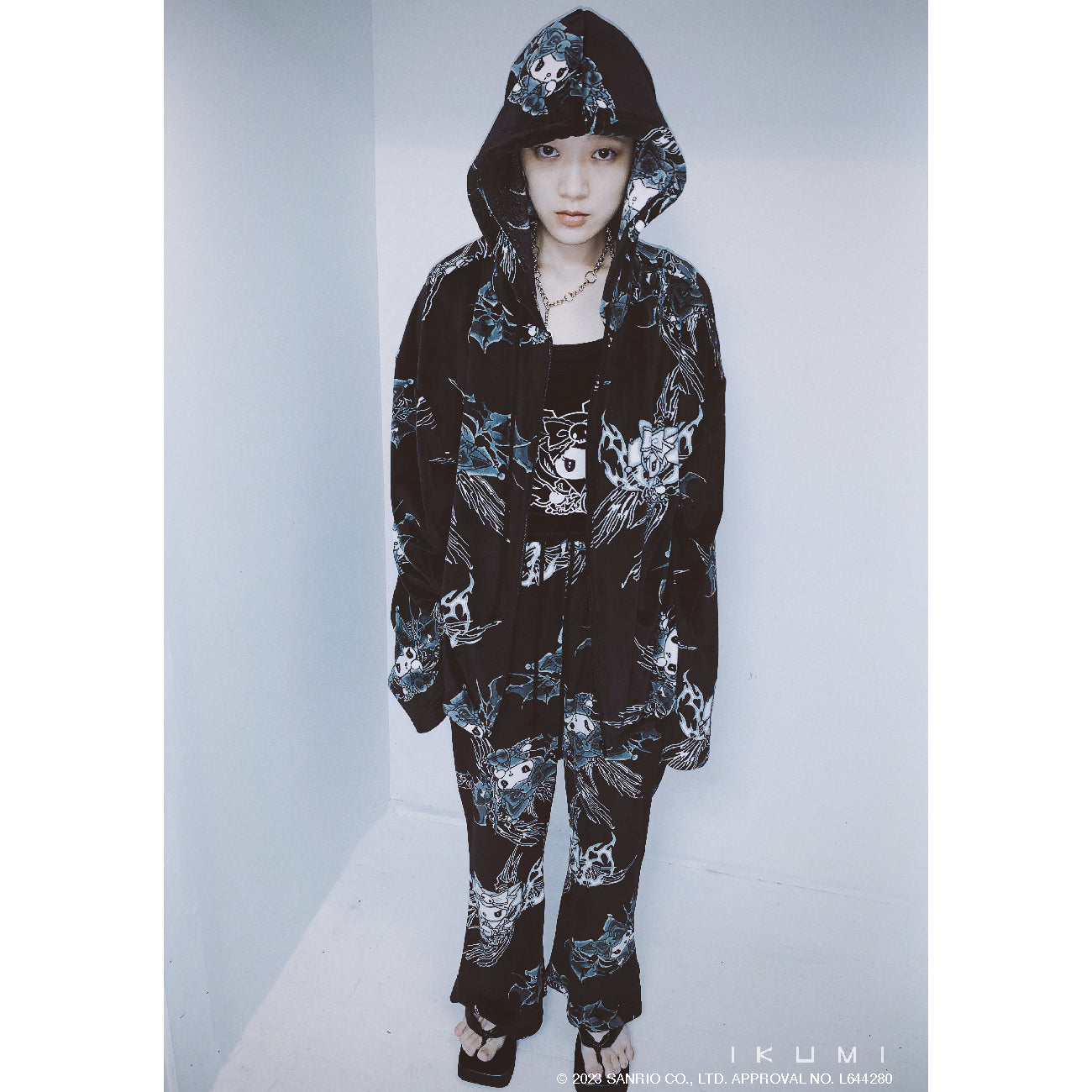 KUROMI×IKUMI FREECE HOODIE