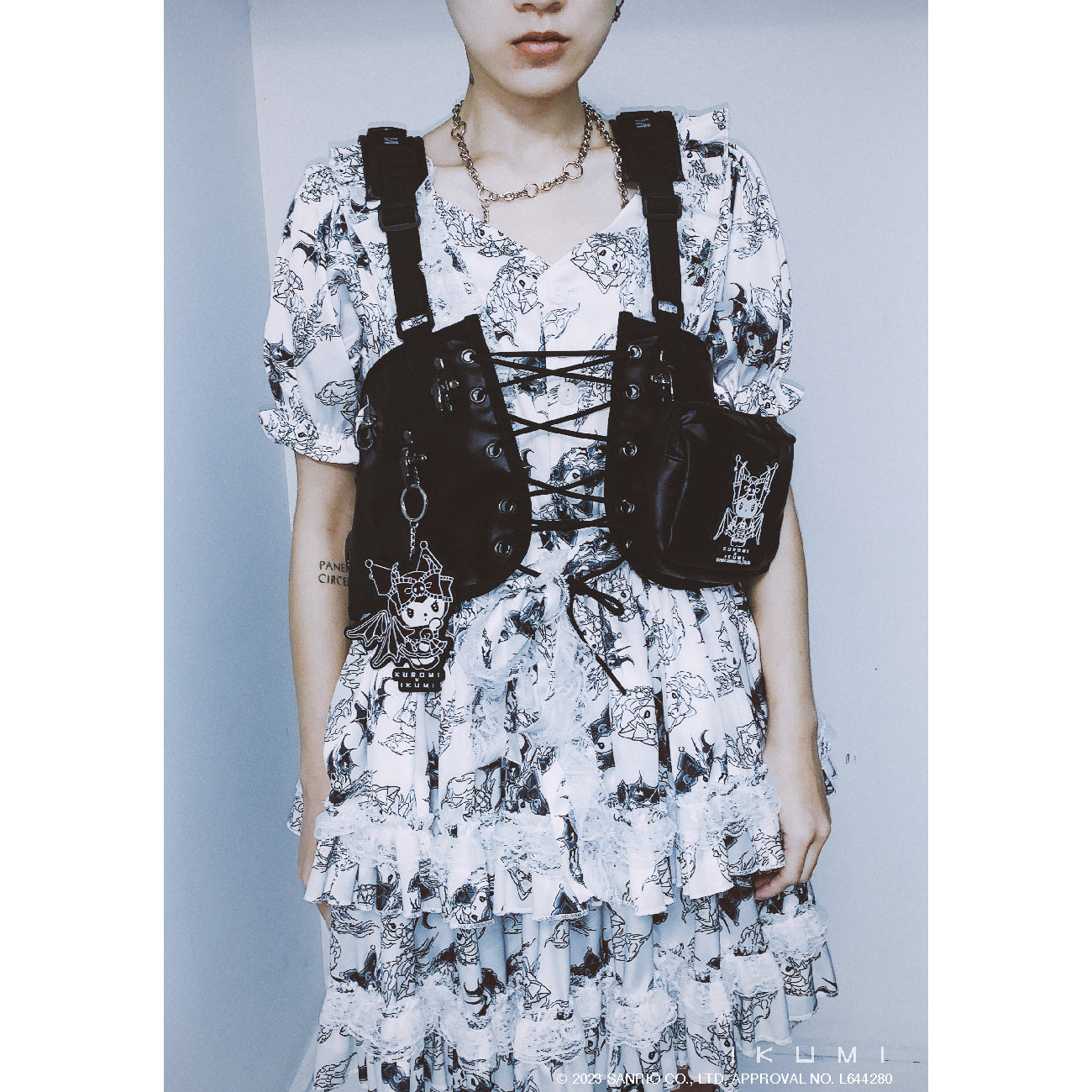 KUROMI×IKUMI CORSET BAG