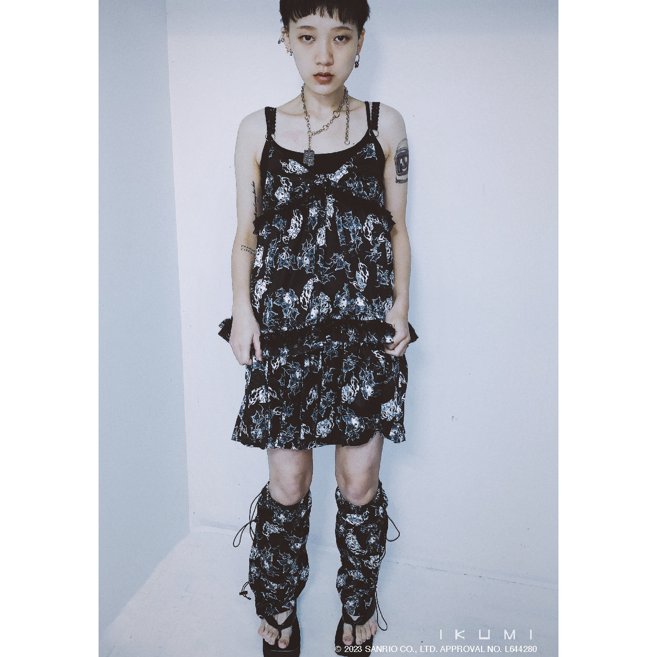 KUROMI×IKUMI MINI SKIRT