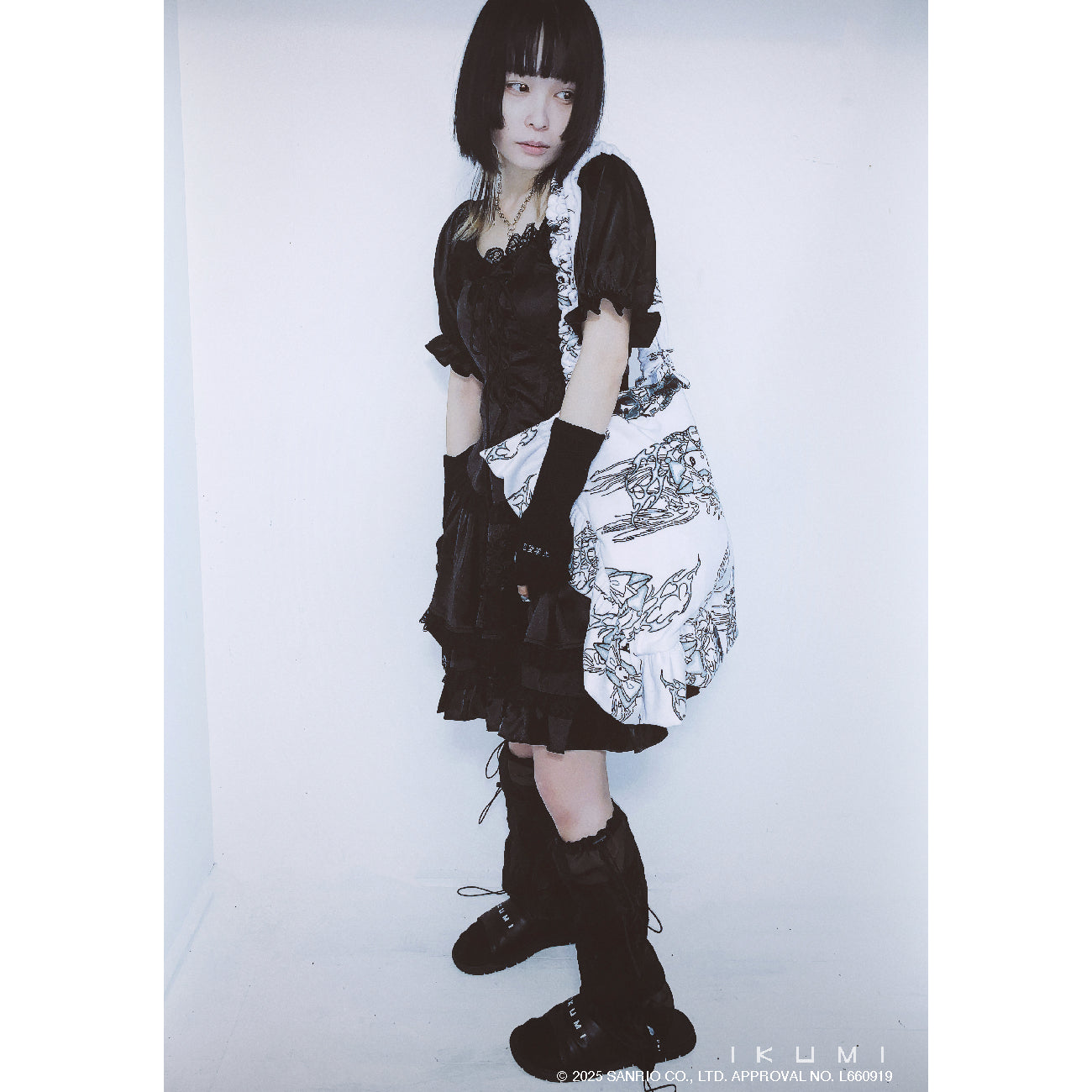KUROMI×IKUMI TOTE BAG