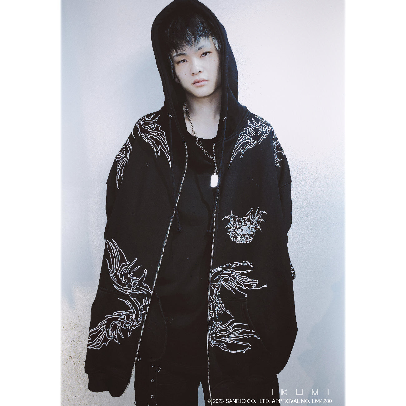KUROMI×IKUMI BIG HOODIE