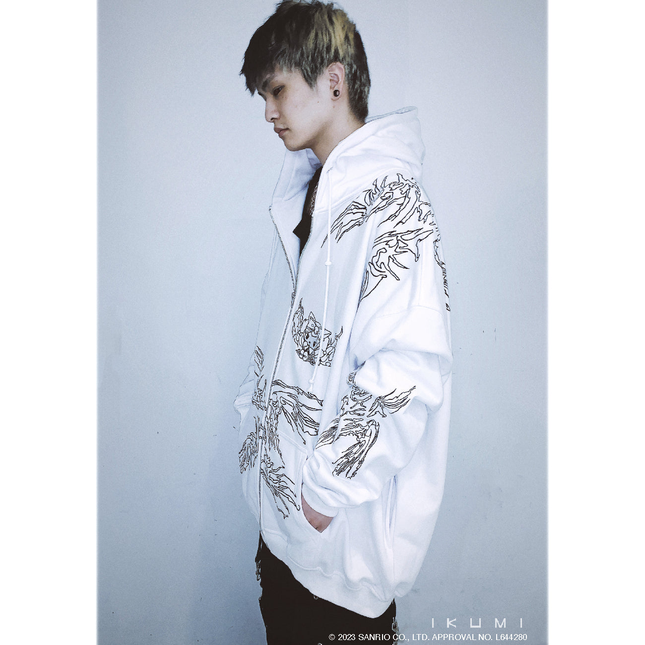 KUROMI×IKUMI BIG HOODIE