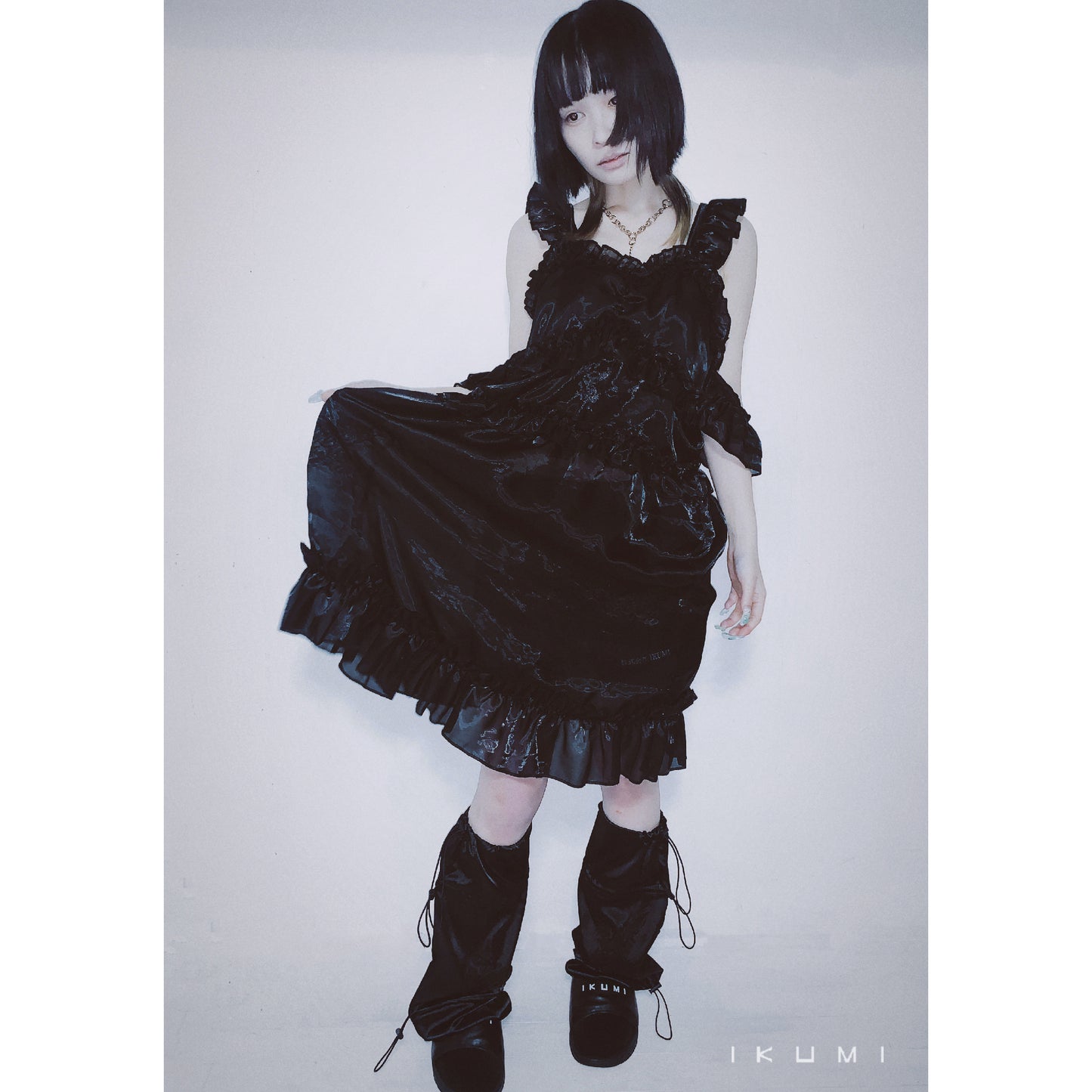 OFF SHOULDER SMOKE DRESS
