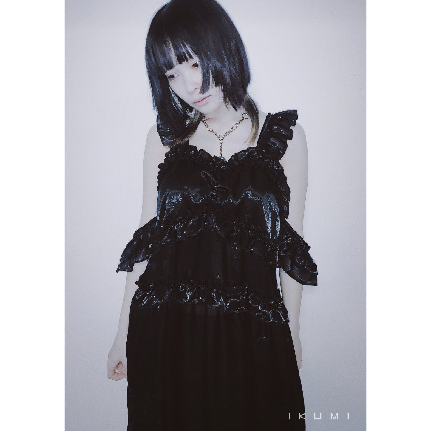 OFF SHOULDER SMOKE DRESS