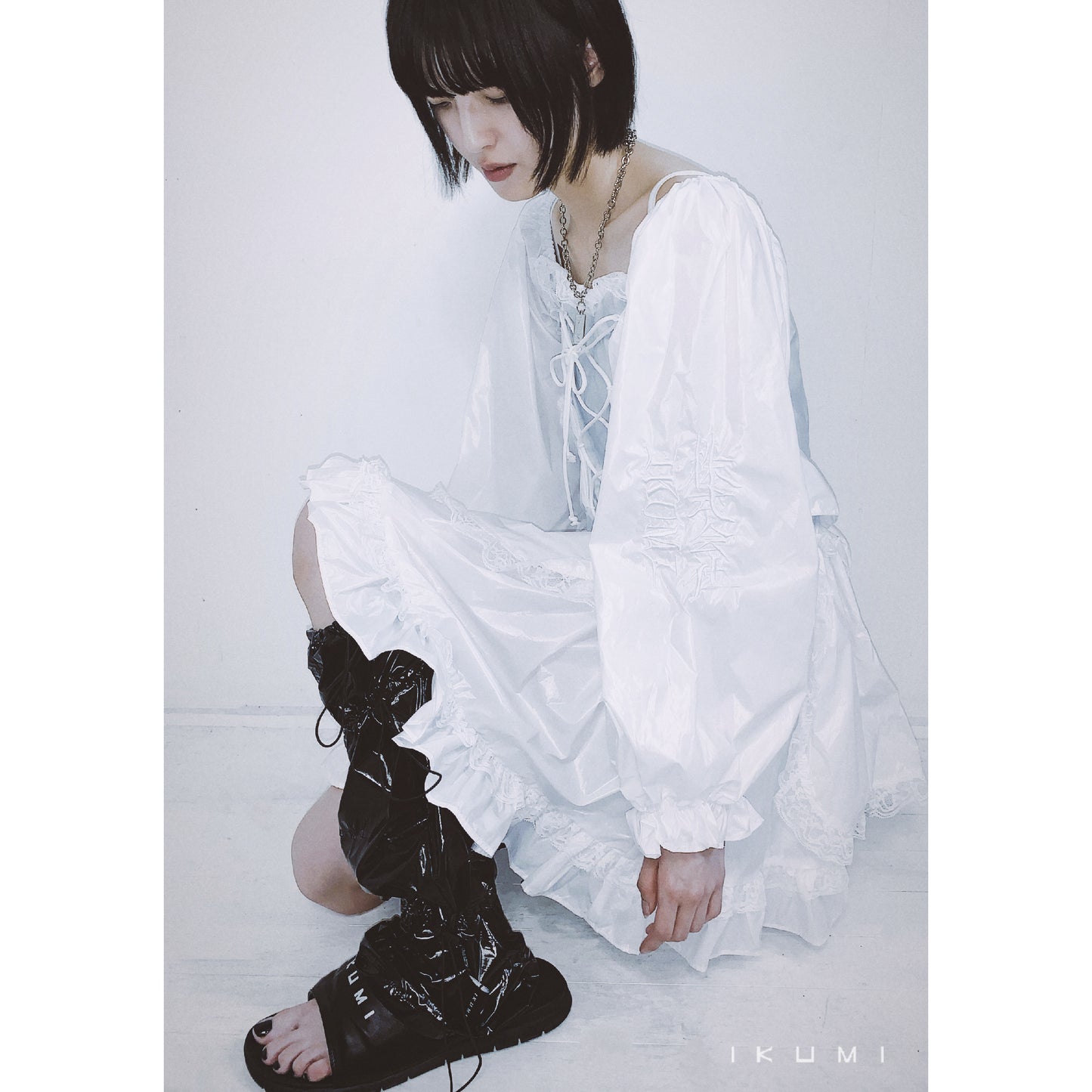 NYLON LONGSLEVE ONEPIECE