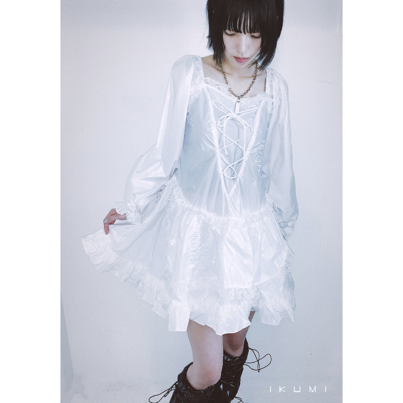 NYLON LONGSLEVE ONEPIECE