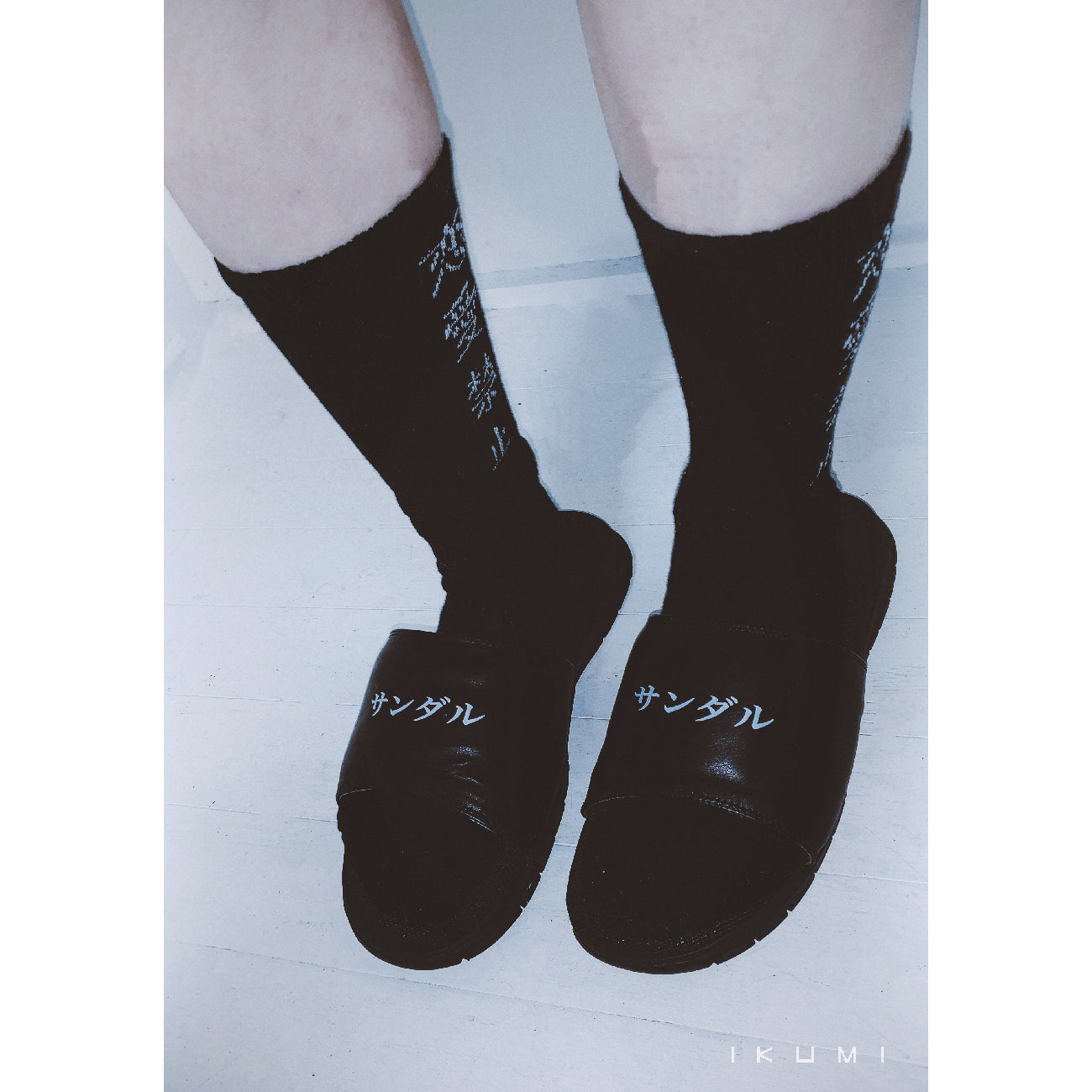 KATAKANA SANDALS