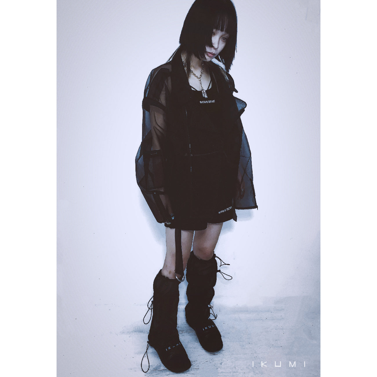 SMOKE JACKET