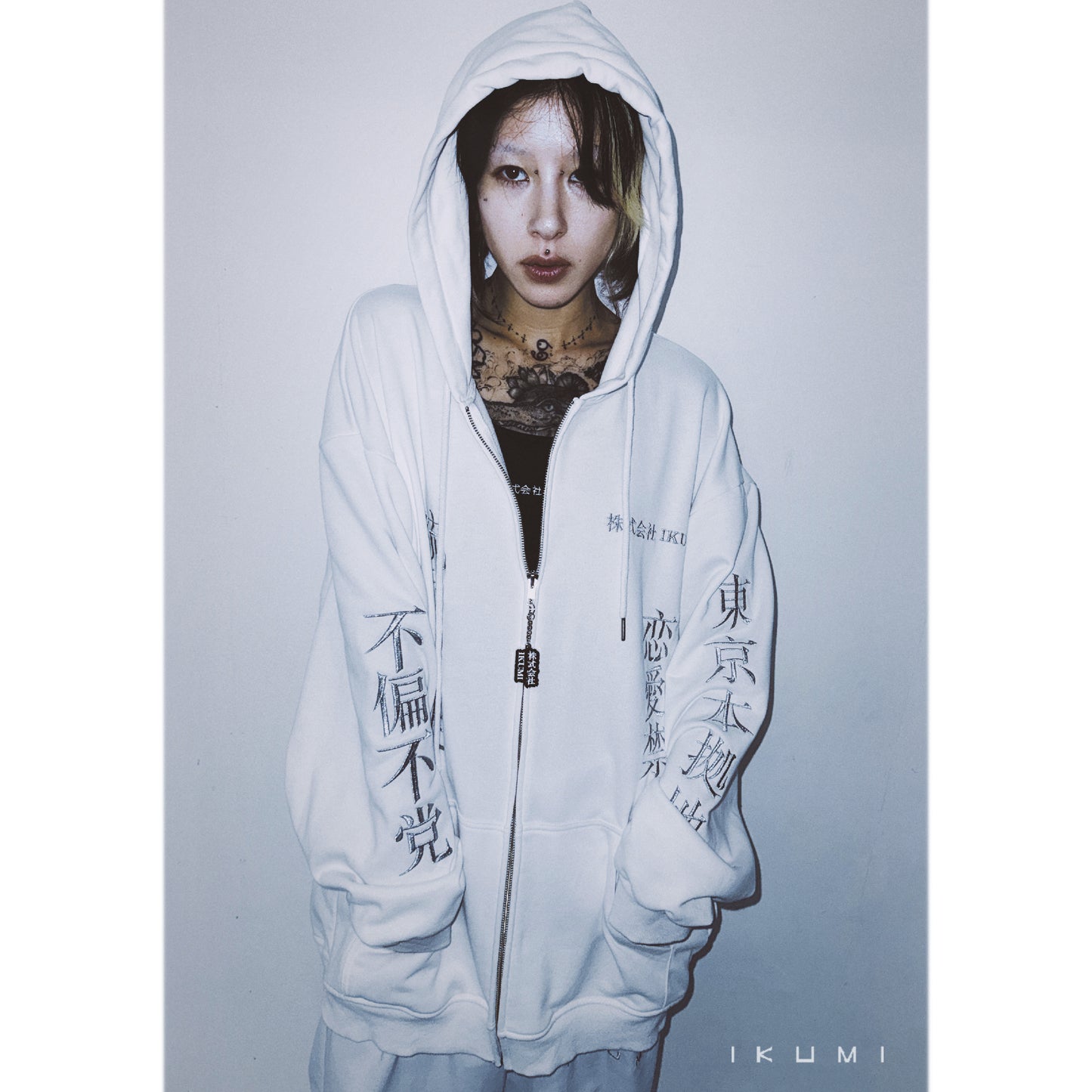 会社概要 ZIP HOODIE