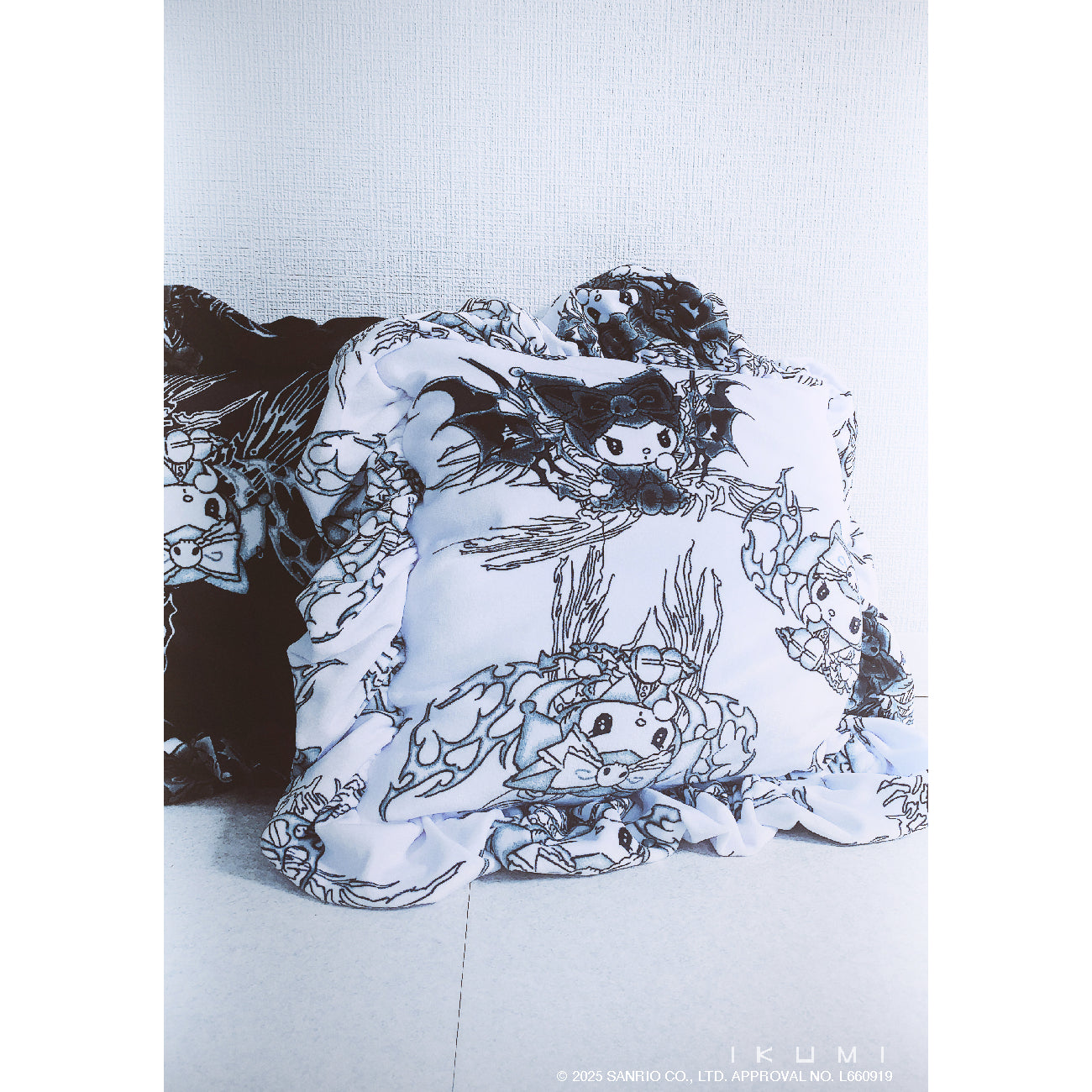 KUROMI×IKUMI CUSHION COVER