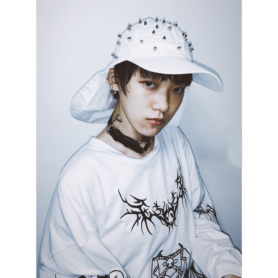 STUDDED CAP
