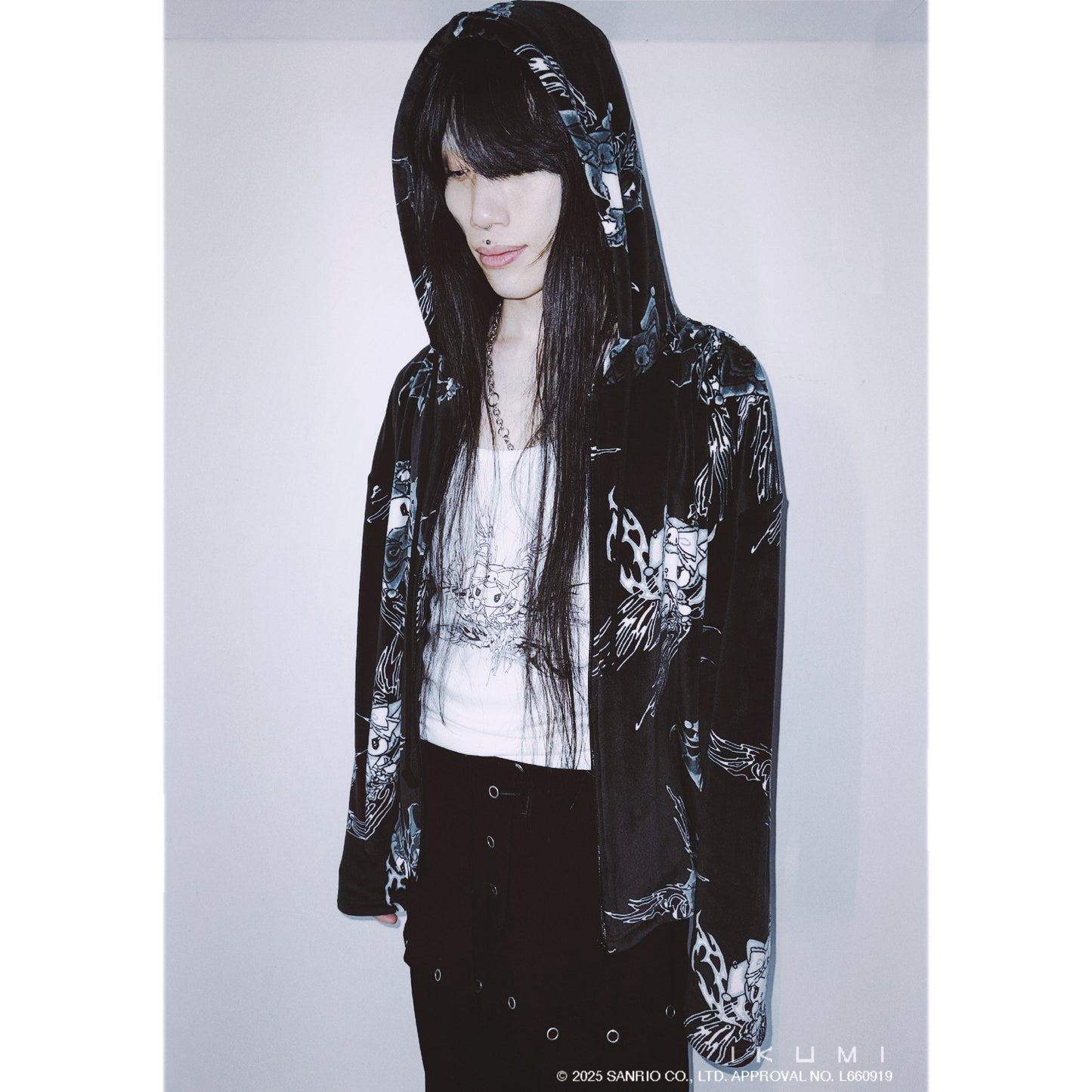 KUROMI×IKUMI FLEECE HOODIE