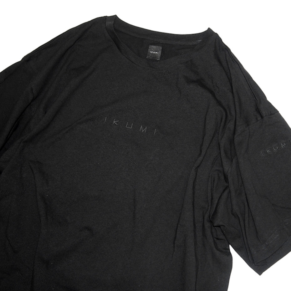 IKUMI LOGO T