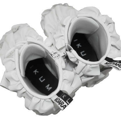 IKUMI×MADARANINGEN Rüschenstiefel