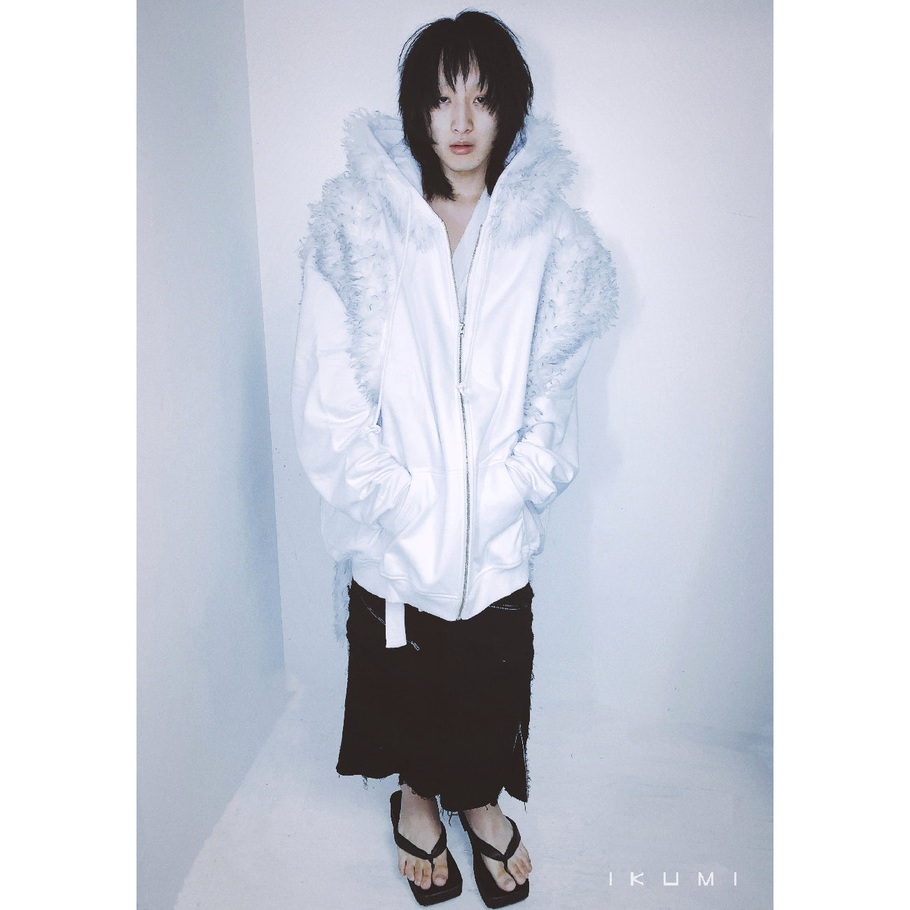 FUR BIG ZIP HOODIE