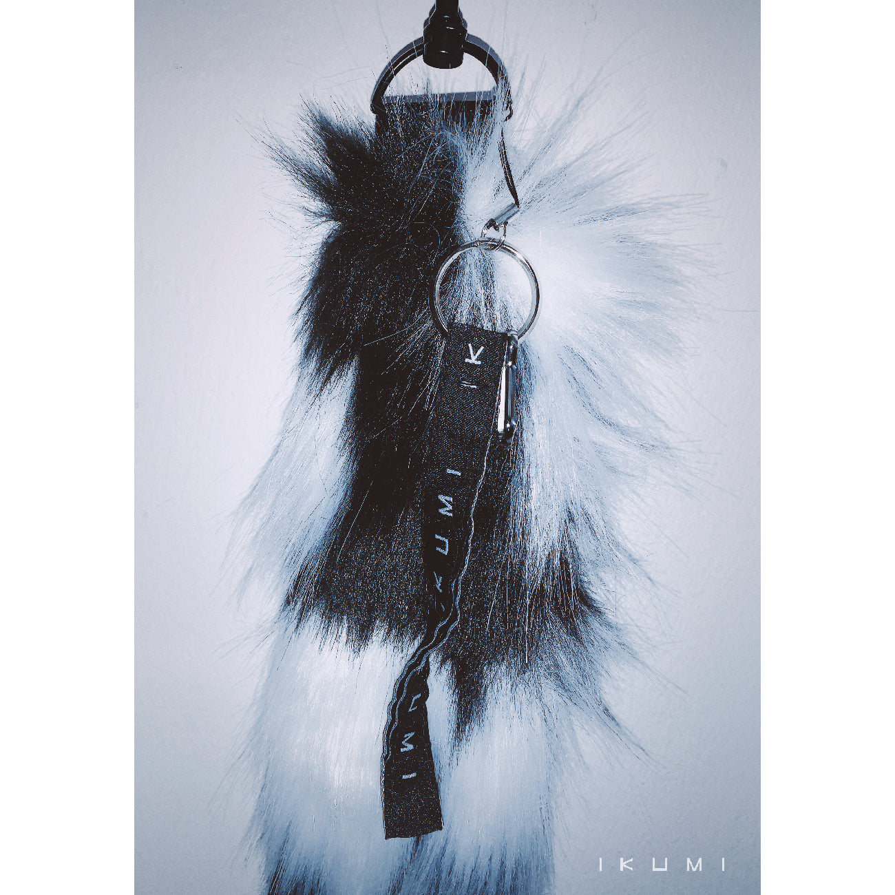 FUR TAIL MIX KEY HOLDER