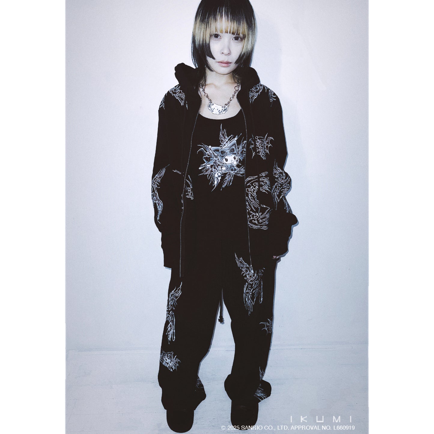 KUROMI×IKUMI SWEAT PANTS