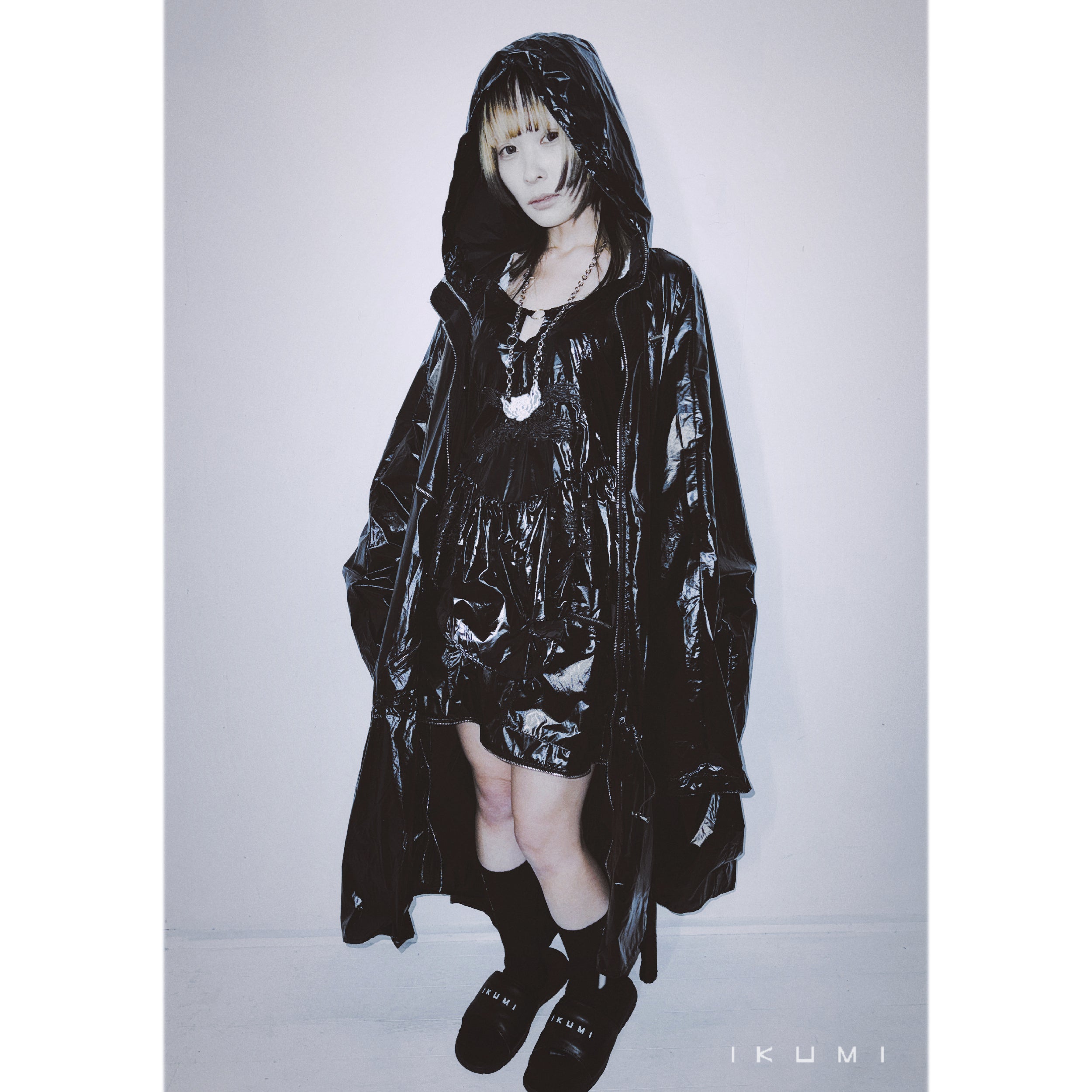 IKUMI NYLON COAT