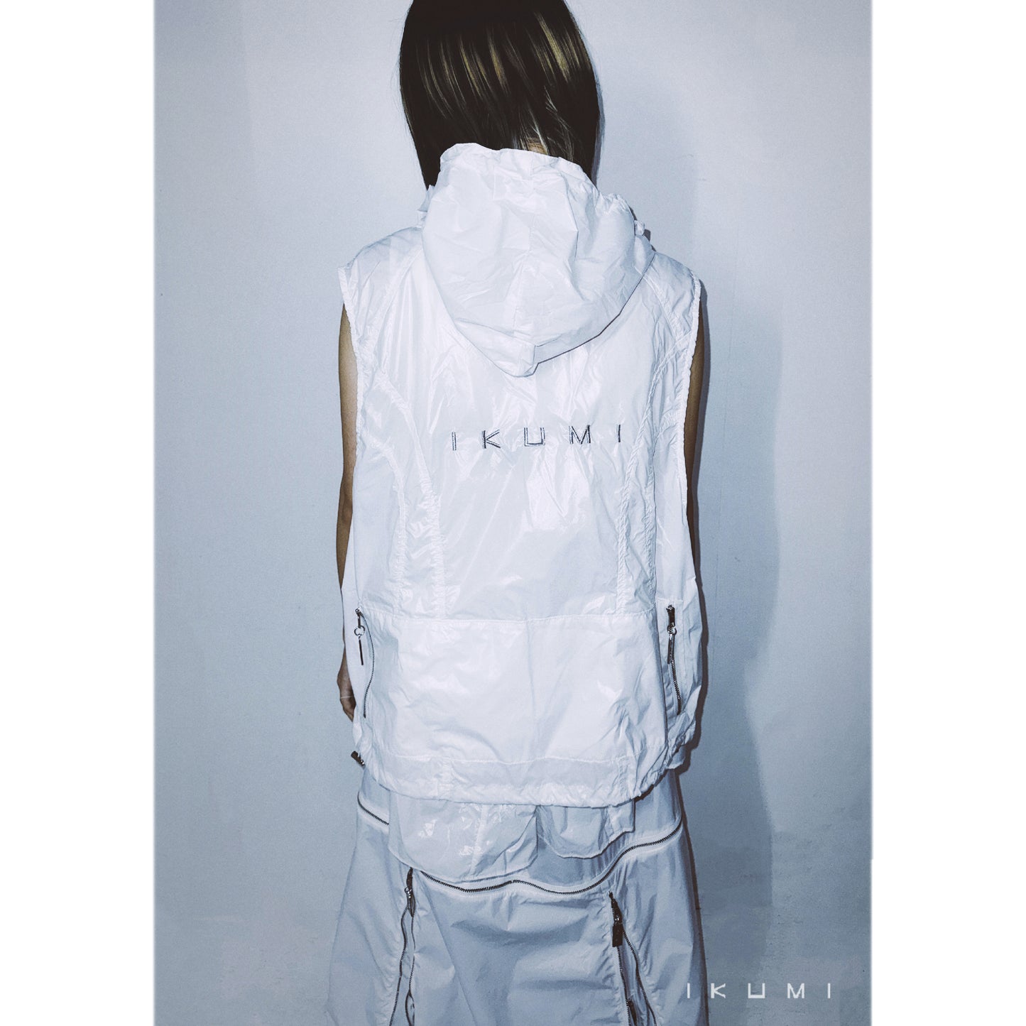 IKUMI NYLON VEST