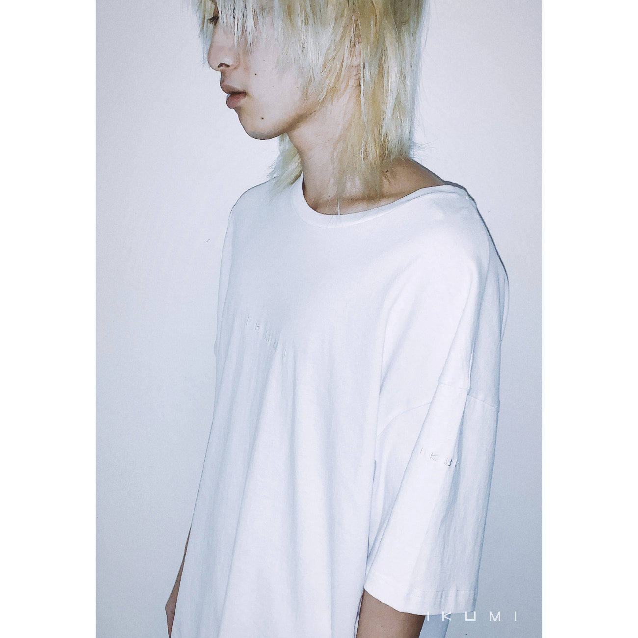 IKUMI-LOGO T
