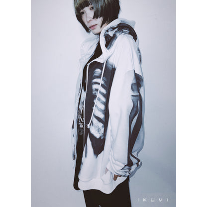 ［十周年企画第一弾商品］XRAY ZIP HOODIE