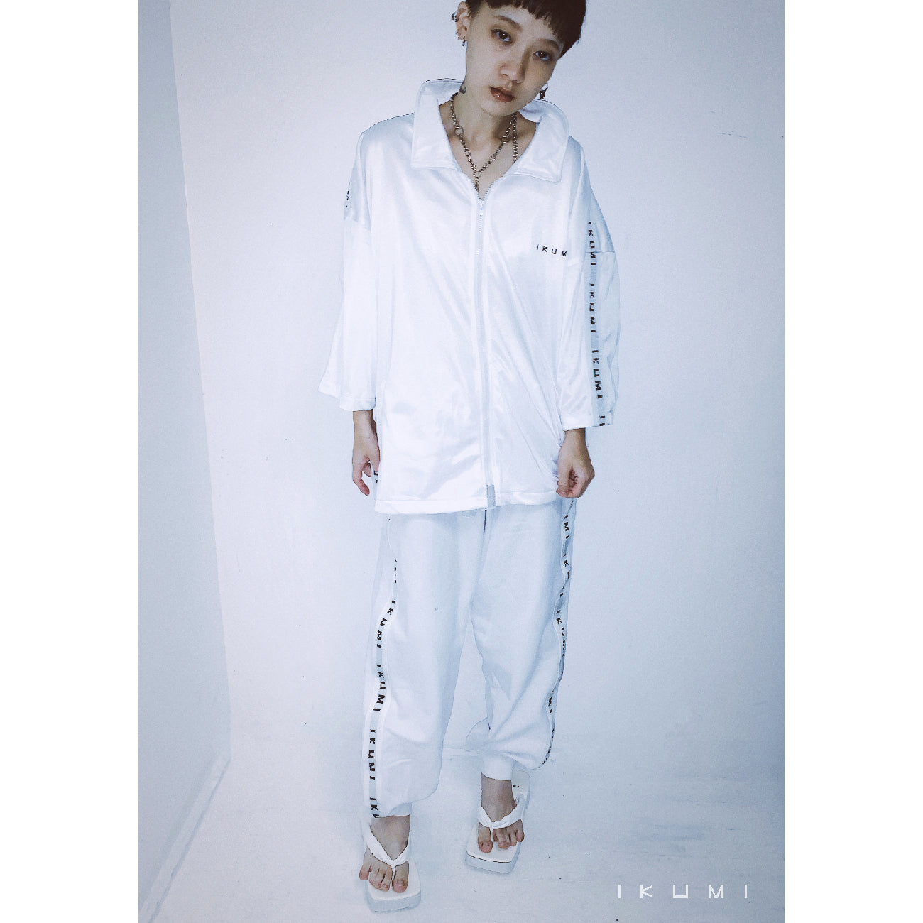 IKUMI JERSEY SHORT JACKET
