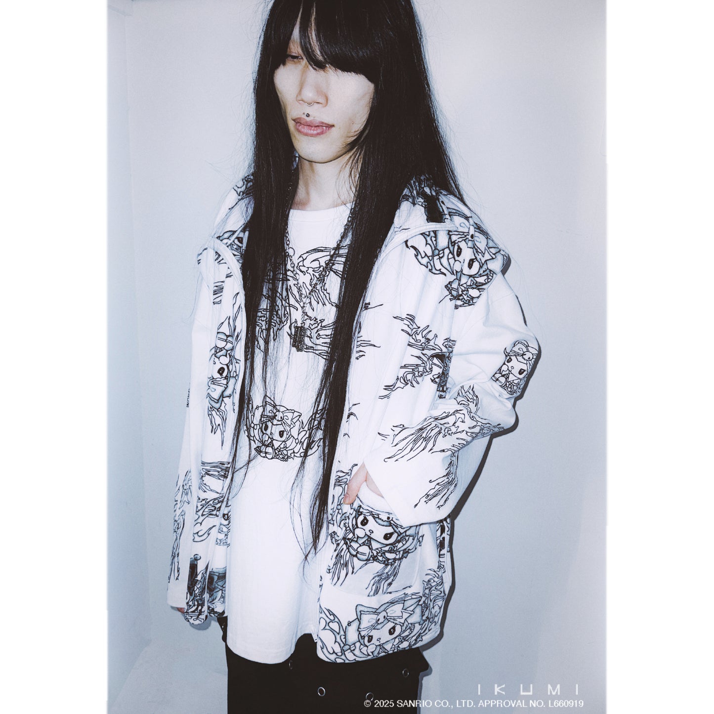 KUROMI×IKUMI FREECE VEST