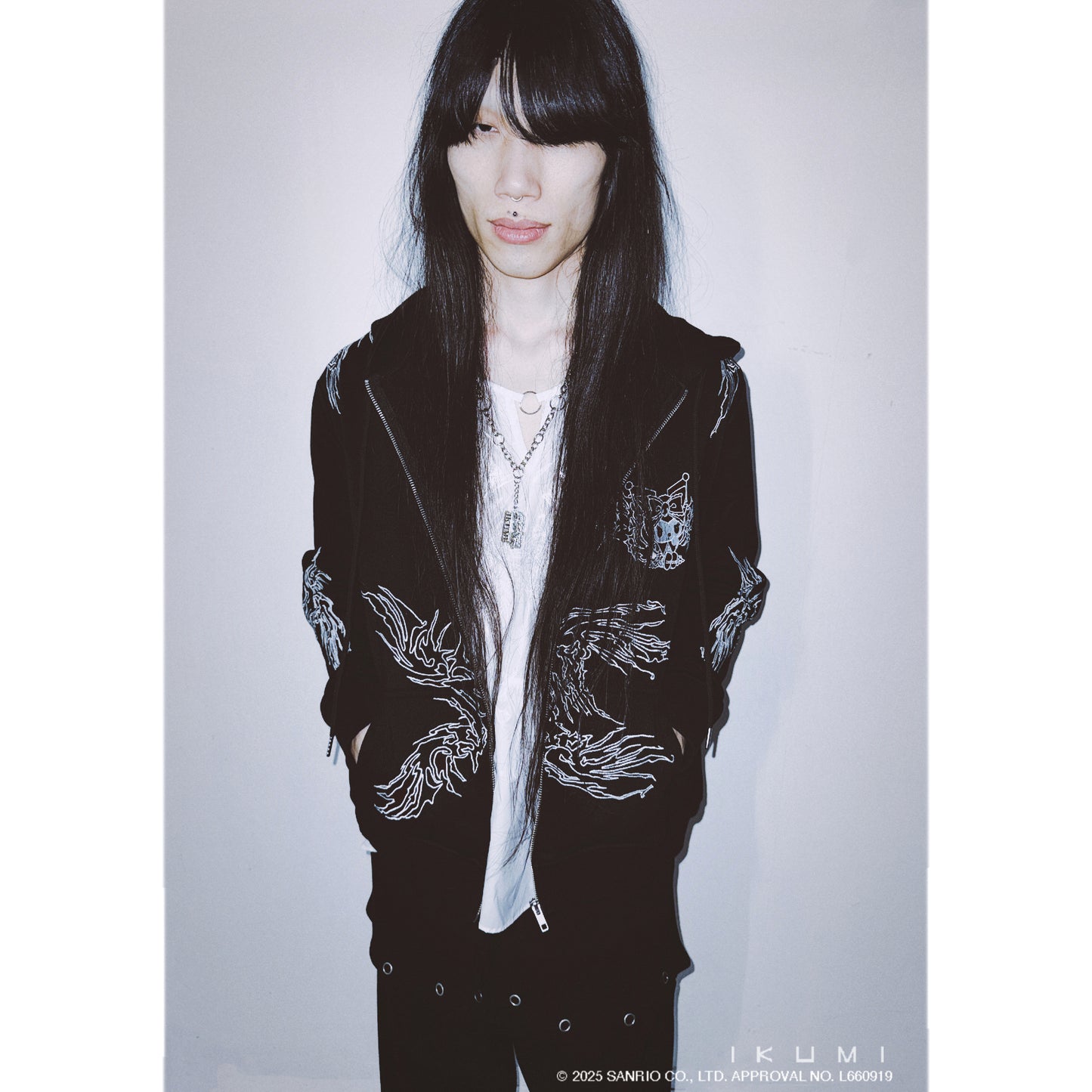 KUROMI×IKUMI HOODIE