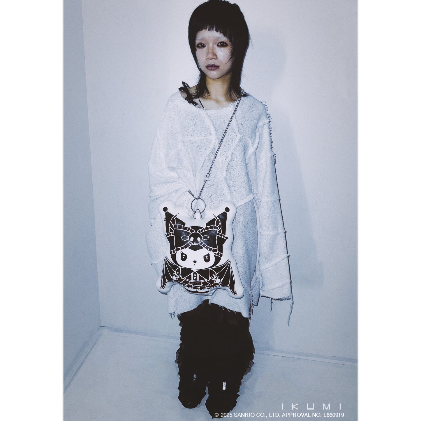 KUROMI×IKUMI CUSHION KEY HOLDER