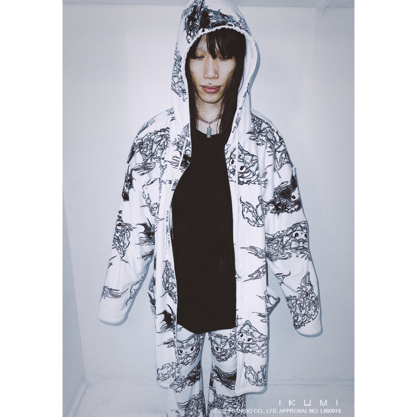 KUROMI×IKUMI FREECE REVERSIBLE GOWN