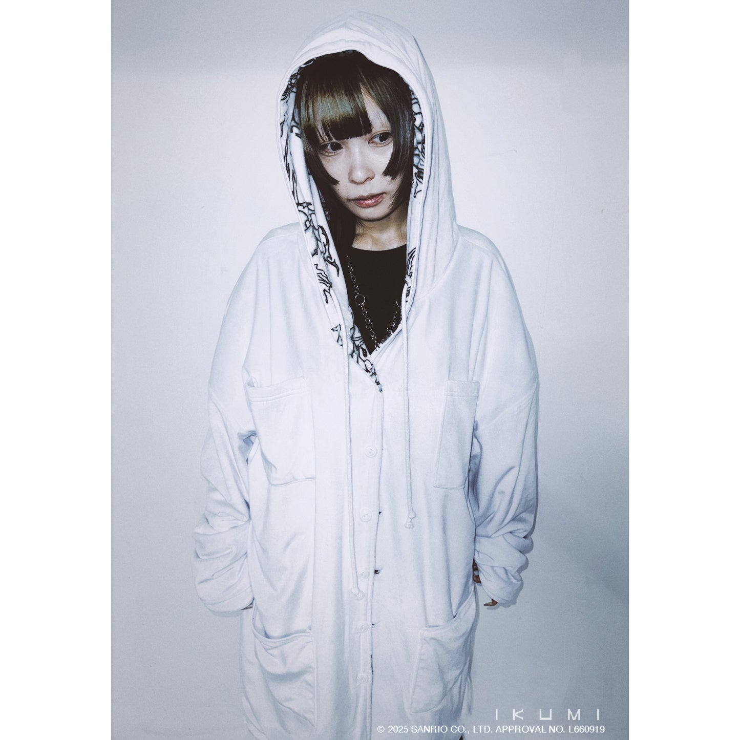 KUROMI×IKUMI FREECE REVERSIBLE GOWN