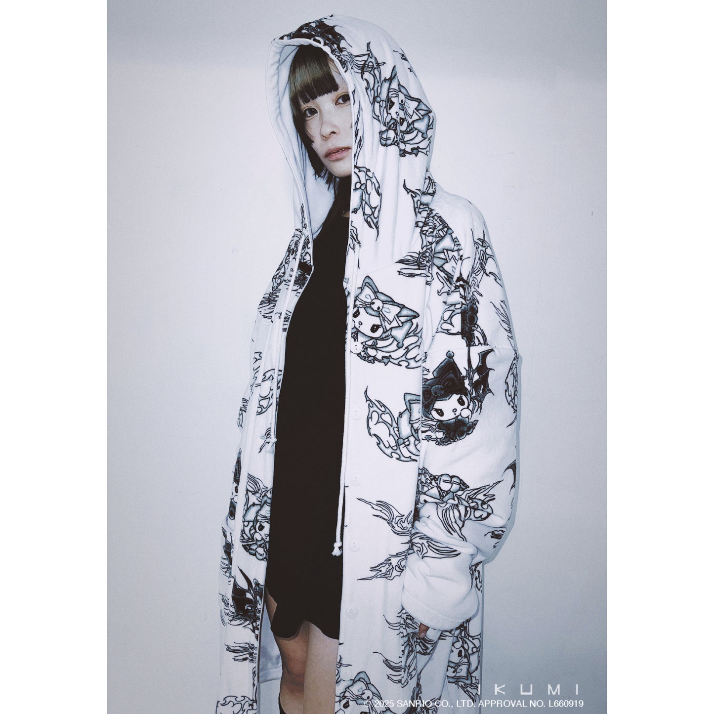 KUROMI×IKUMI FREECE REVERSIBLE GOWN