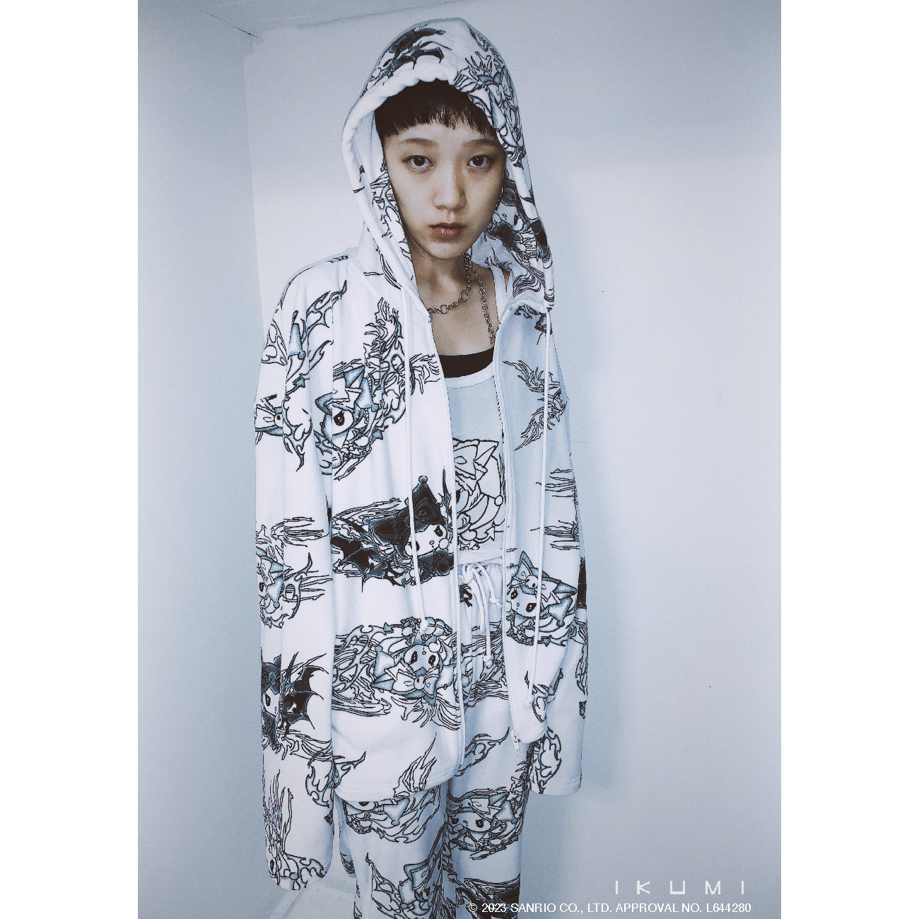 KUROMI×IKUMI FREECE HOODIE