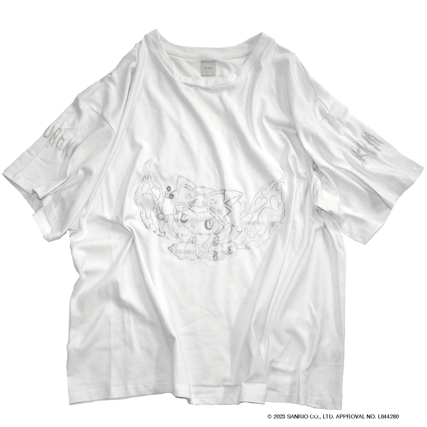 ［IKUMI Co., Ltd. TEN YEAR ANNIVERSARY FIFTH PRODUCT]  KUROMI×IKUMI PIERCED T
